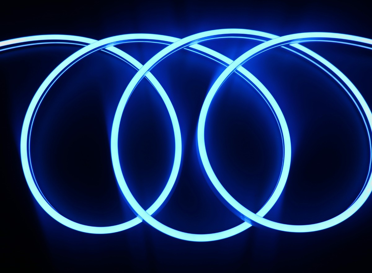 12*20七彩霓虹燈