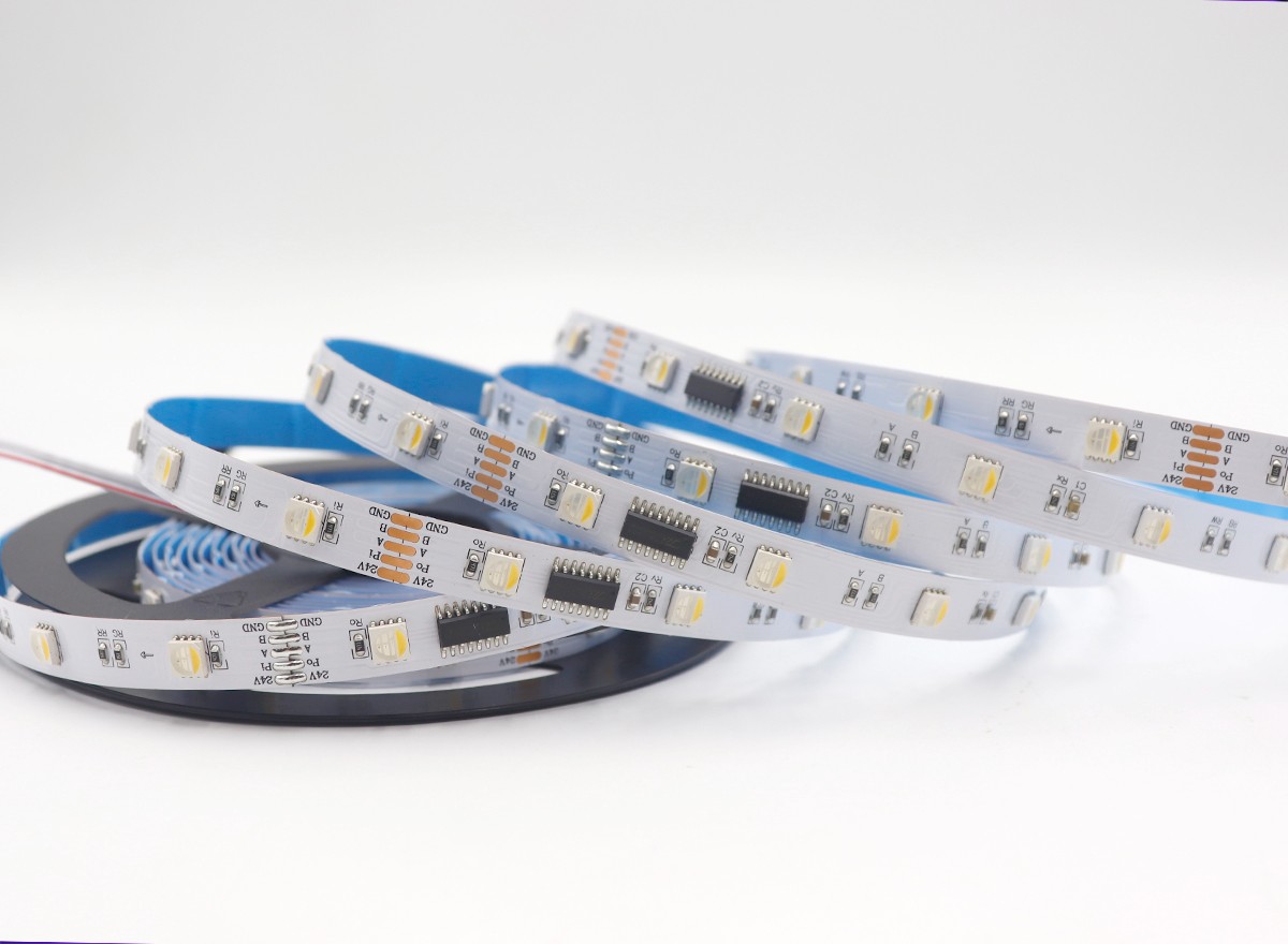 TM512AC 5050RGBW 6段36燈 24V 