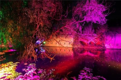 LED霓虹燈字在廣告業(yè)中的運(yùn)用(圖1)